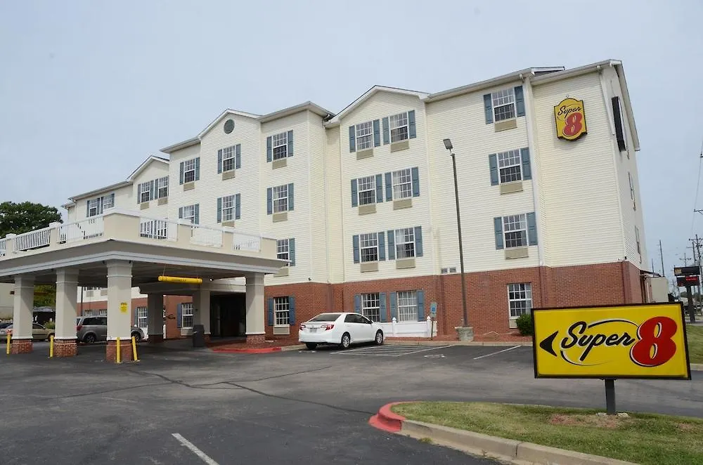 Super 8 By Wyndham Louisville/Expo Center 2*, Louisville United States