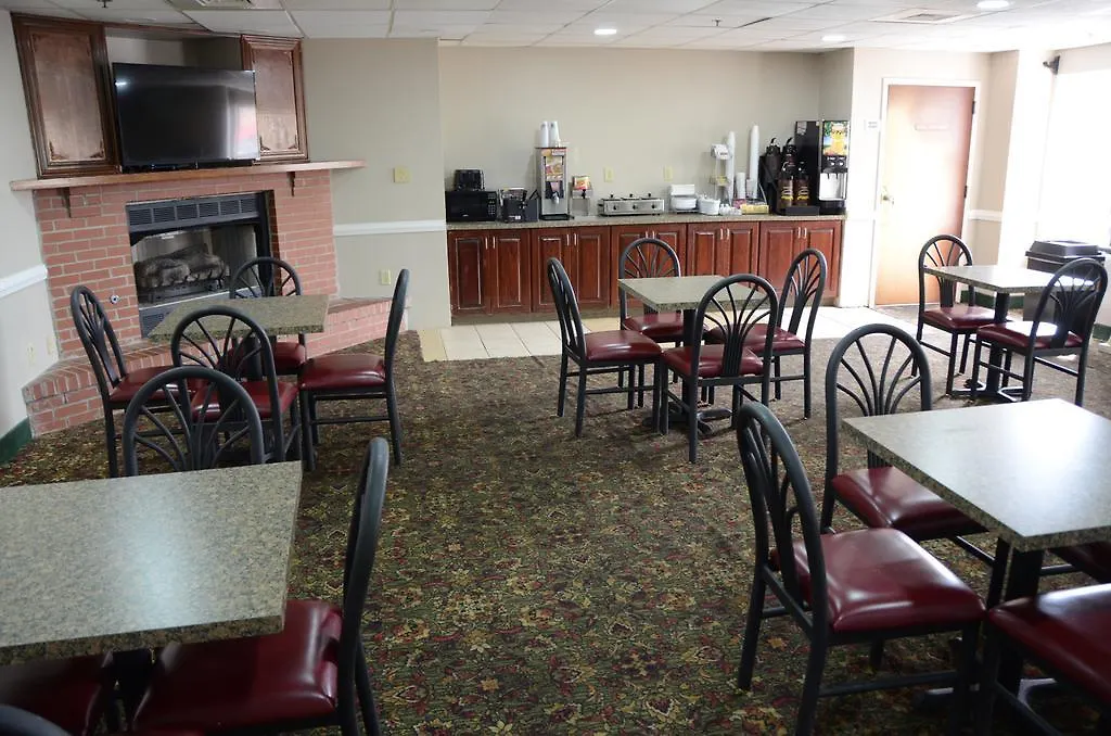 Super 8 By Wyndham Louisville/Expo Center Hotel