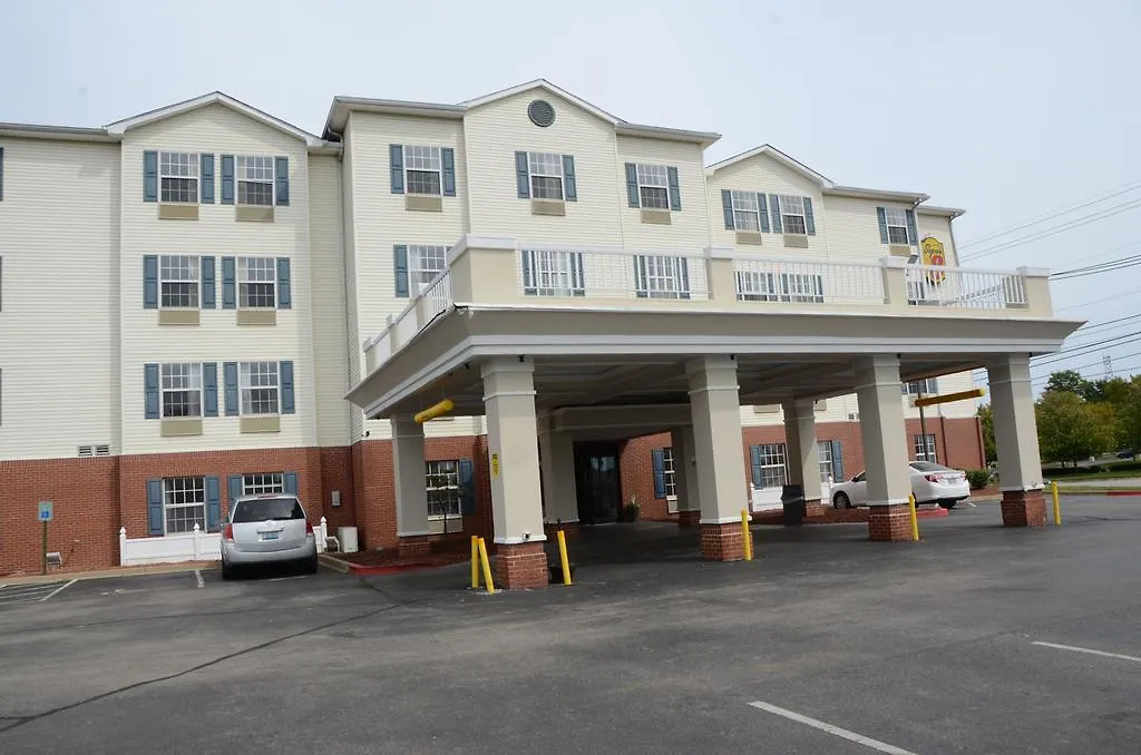 Hotel Super 8 By Wyndham Louisville/Expo Center